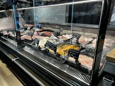 The MeatBox Лозенец - 100% Свежо Месо