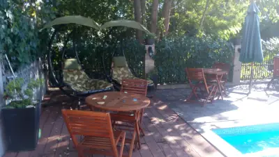Park and pool studios