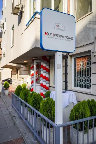 Езикови и ученически курсове Max International - Яворов