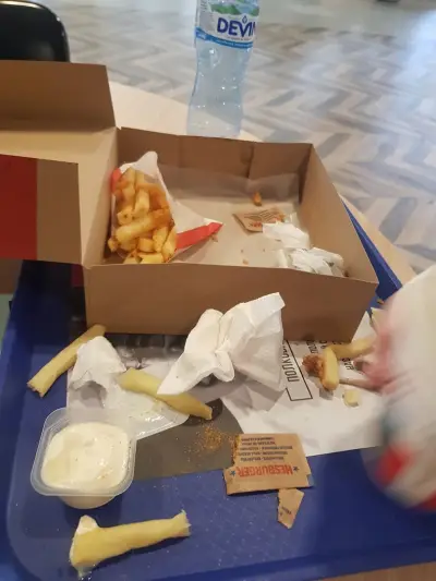 KFC Мол Галерия