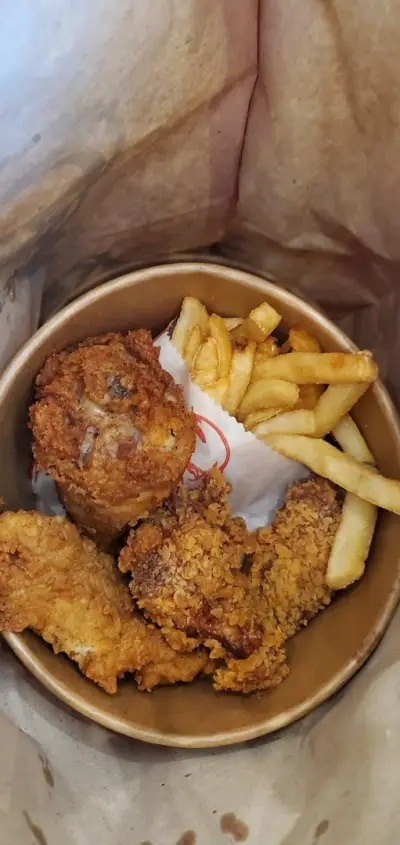 KFC Мол Галерия