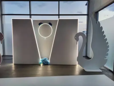 Platinum Decor