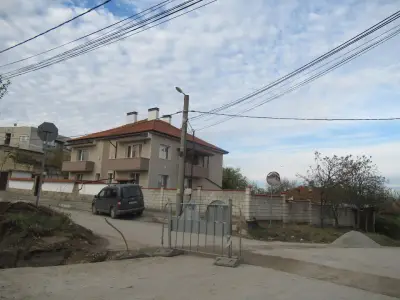 ПРОФЕСИОНАЛНА ГИМНАЗИЯ ПО ОБЛЕКЛО СТАНКА Н.СП.-ЕЛЕНИНА