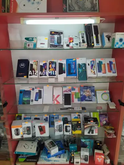 Shop and service centre for mobile phone