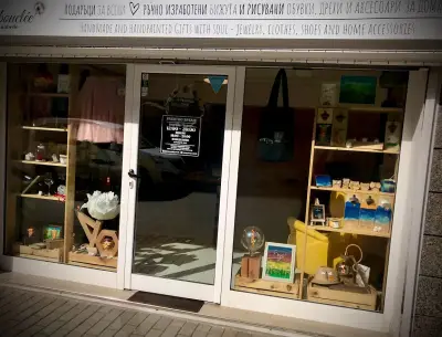 Petite tête bouclée - ръчно изработени подаръци за специални хора и моменти!