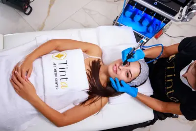 TINTA Aesthetic Center: Козметичен салон - Лазерна епилация, фризьор и маникюр