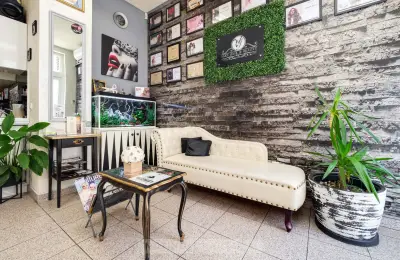 VI SAKS Hair & Beauty