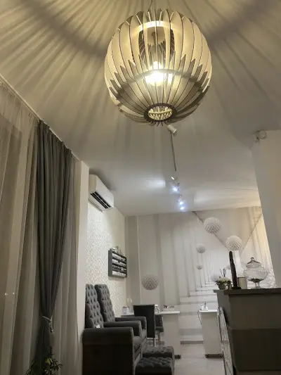 Angelique-V Beauty Salon