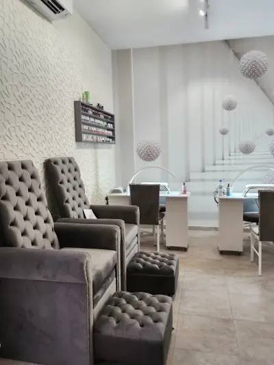 Angelique-V Beauty Salon