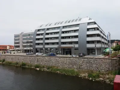 Хотел Арена