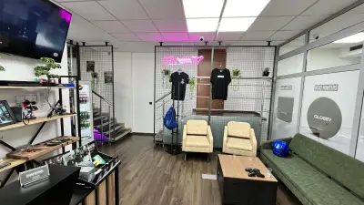 Head Hunters Academy and Barbershop