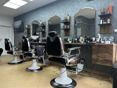 Alan's barber house 2