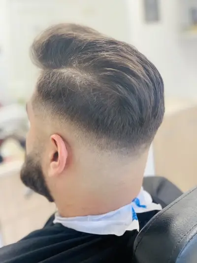 Moustache BARBER SHOP