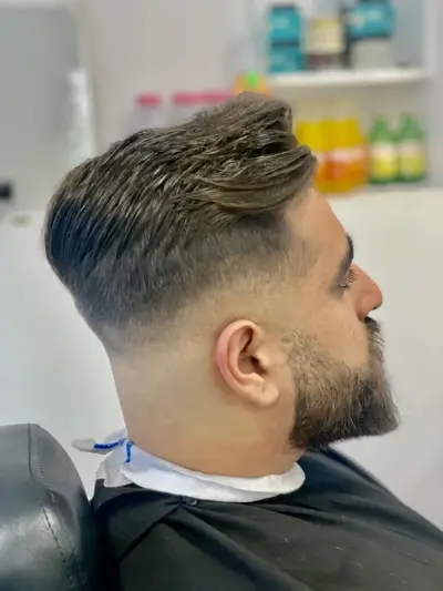 Moustache BARBER SHOP