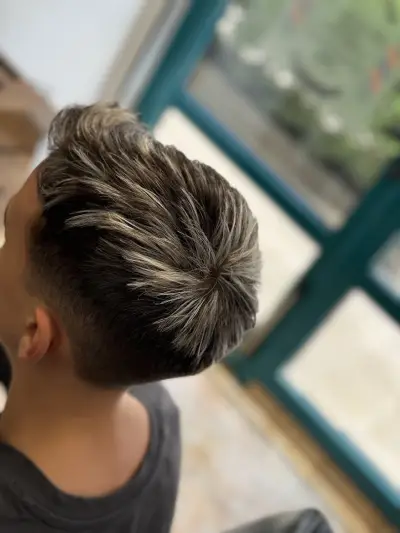 SHANI BYSTROV - BARBER