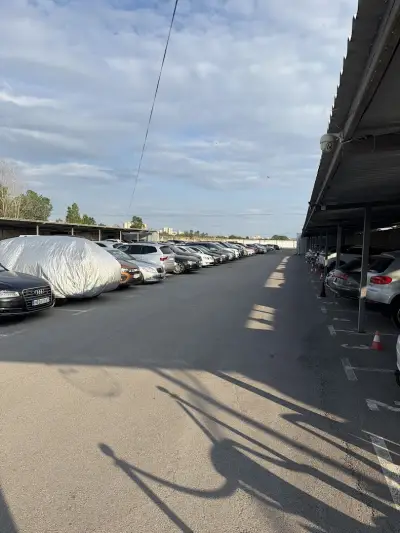 ParkingOne24 - Паркинг Летище София