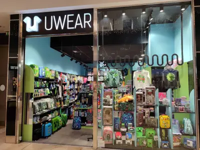 Uwear - Магазин за мърч и детски стоки