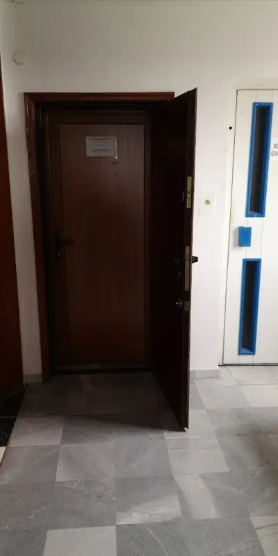 Преводи, адвокатски услуги и застраховки "Салвес"