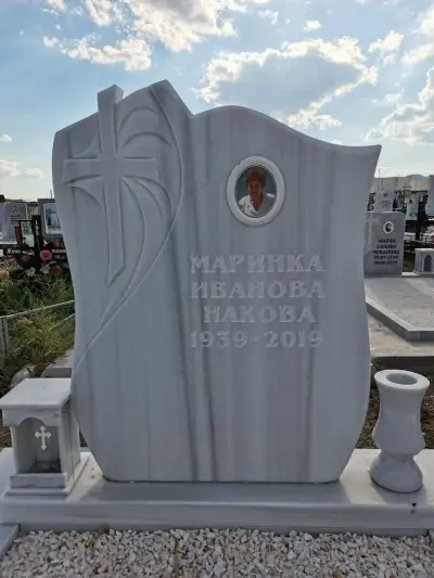 Ай джи мемориалс - надгробни плочи