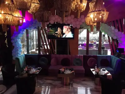 Street Lounge - Hotel Marinela
