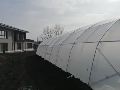 АГРО ГРУП 79 - производство на полиетиленови оранжерии и парници в Русе