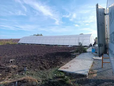 АГРО ГРУП 79 - производство на полиетиленови оранжерии и парници в Русе