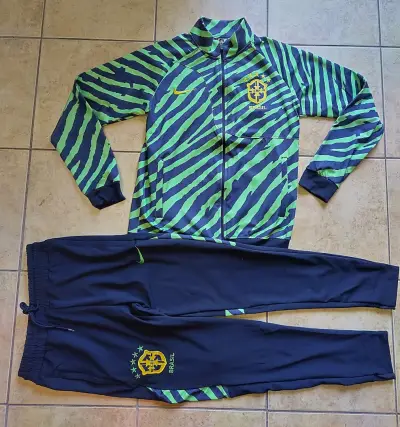 FOOTBALL STORE -JJB SPORT