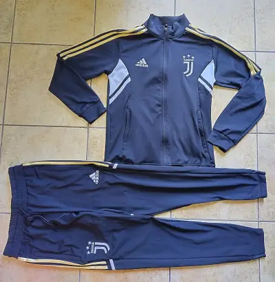 FOOTBALL STORE -JJB SPORT