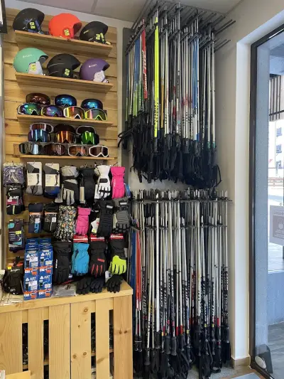 Mega Ski Center - Bansko ski hire & rent