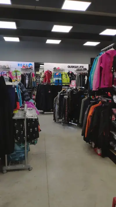 SNOW LIMIT-Shop-Ski School-Rent