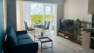 Тристаен апартамент Park View