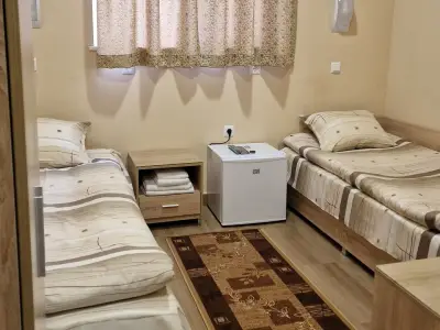 Motel M