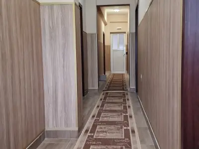 Motel M