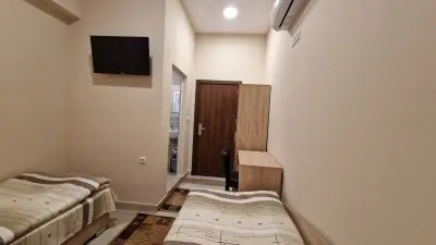 Motel M