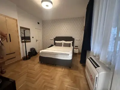 Luxury rooms 12-1