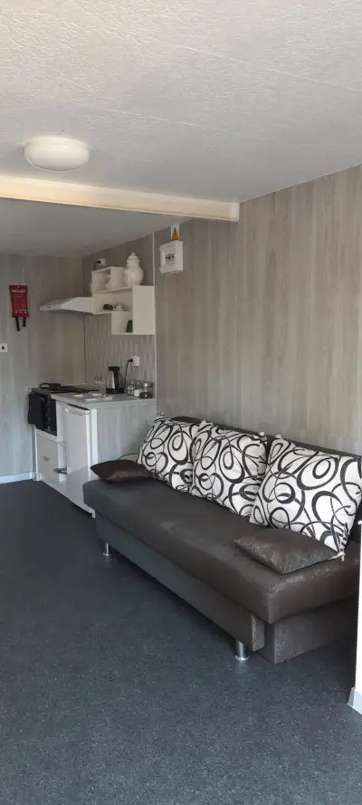 Weaver Studio Apartment, with outside space, Near Burgas