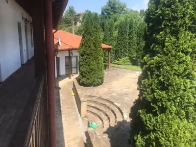 Вила Елена