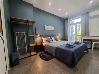 Sea Vibes 1 bedroom apartment - Free Public Parking, WiFi, Cable & Smart TV, 0,9 km to beach