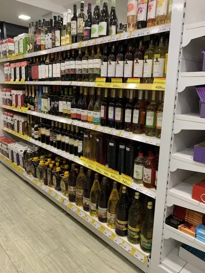 Supermarket Lazur 7