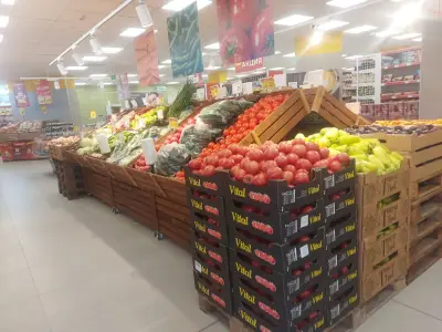 T MARKET