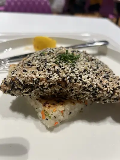 PURE Grand Bistro Capital Fort