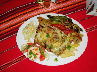 Механа и нощен клуб "При бай Цеко"
