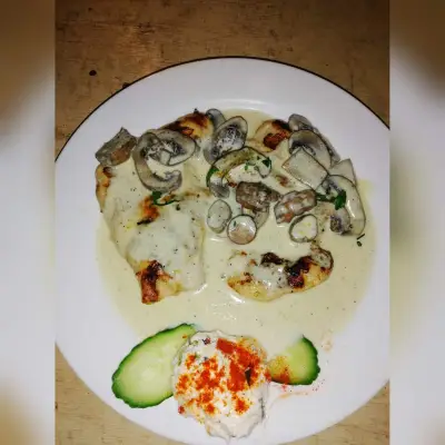 Механа и нощен клуб "При бай Цеко"