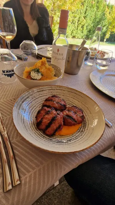 РЕСТОРАНТ КАЙЛЪКА/RESTAURANT KAYLAKA