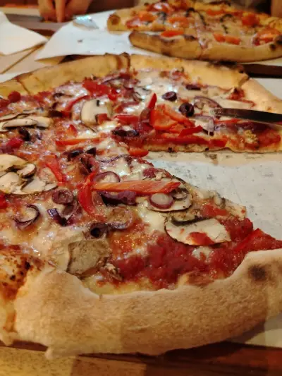Rosa D'Oro - Pizza e Vino