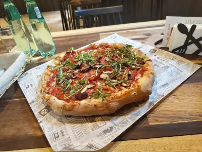 Rosa D'Oro - Pizza e Vino