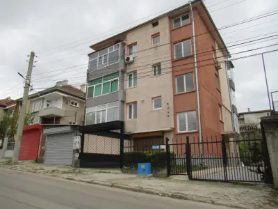 Профилирана природо-математическа гимназия „Акад. Никола Обрешков“
