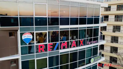 RE/MAX Partners недвижими имоти