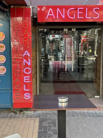 Striptease Bar Angels
