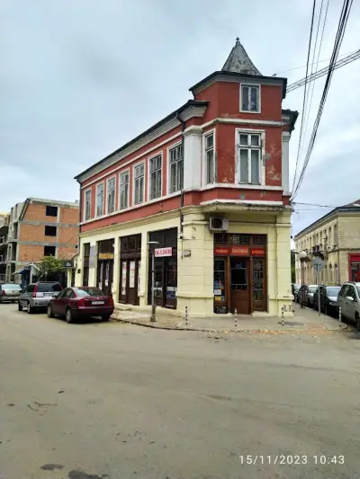 Офиси, магазини, ресторант